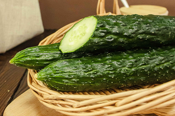 有(yǒu)機(jī)黃(huáng)瓜1