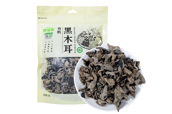 有(yǒu)機(jī)黑(hēi)木(mù)耳白(bái)底1